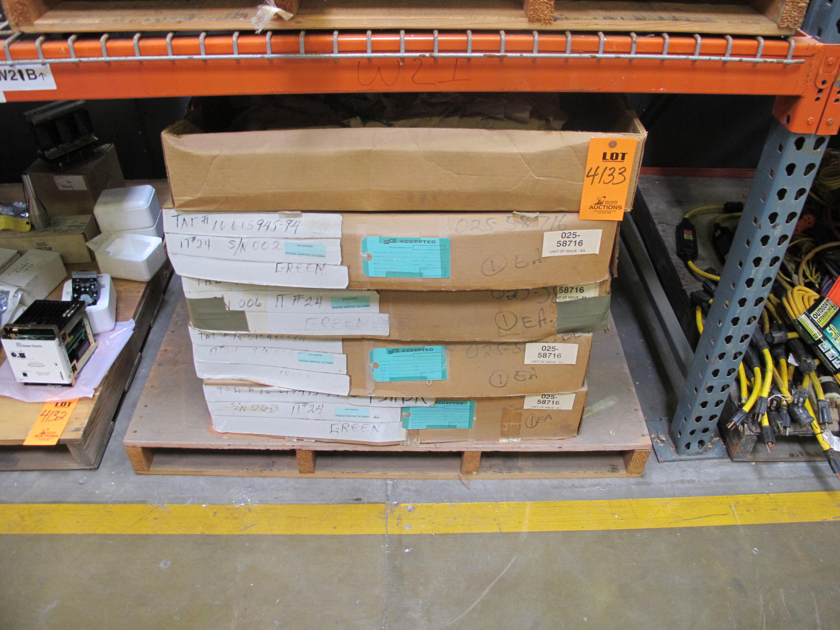 (5) CABLES, ELECTRICAL TYPE, INSTRUMENTATION KIND. ASSEMBLY, SS SHIELDED, GREEN. LOADING & HANDLING FEE $15-4133